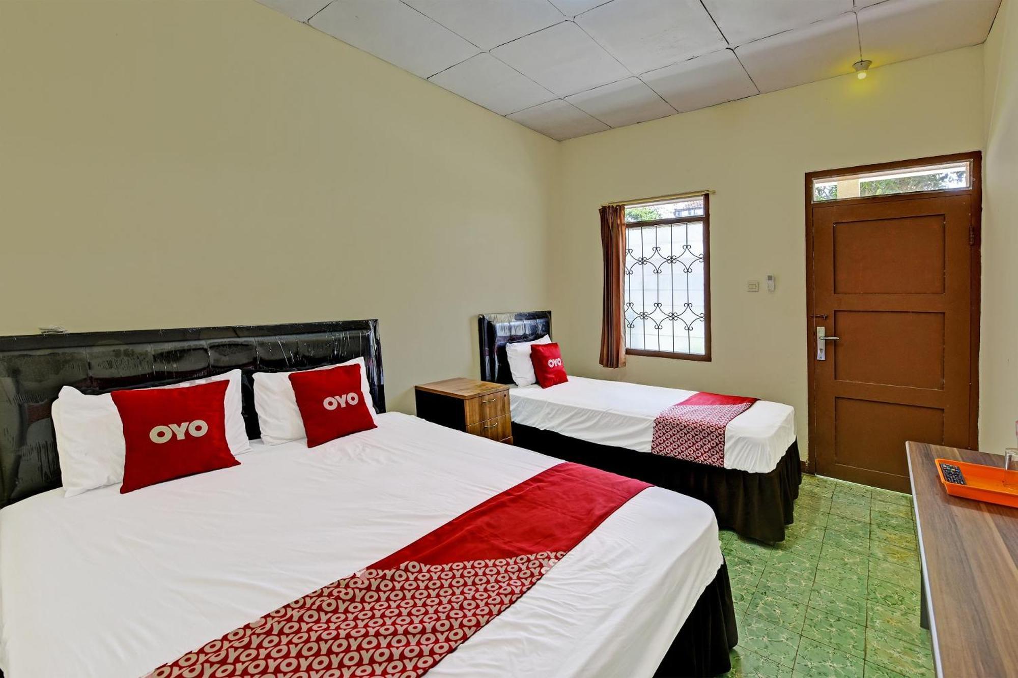 Oyo 90443 Hotel New Kartika In Cilopadang Екстериор снимка